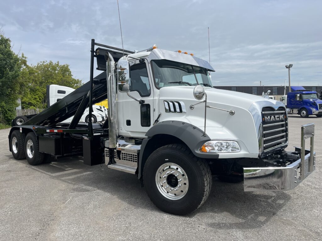 2024 MACK GRANITE CDE ROLL OFF Amtruck Limited   IMG 1764 1024x768 